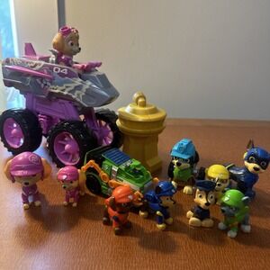 Paw Patrol Toy Lot: 10 Figures Plus Accessories
